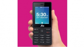 Reliance Jio Sold 40 mn Jio Phones And Holds One Third Of Feature Phones Market In India Imagecredit: Twitter @JioPhoneFanClub